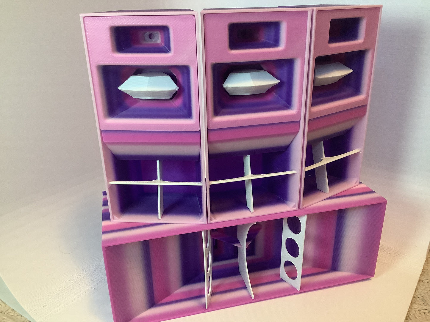 Purple/Pink Gradient Funktion One Speaker Replica